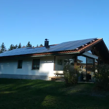 Huetter Nyaraló